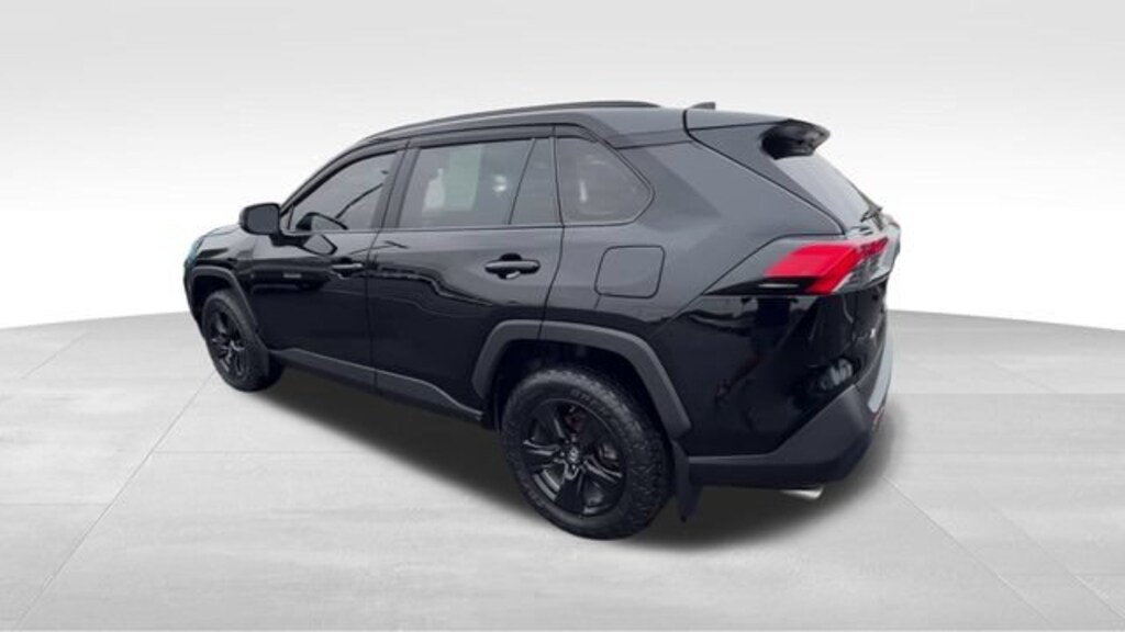 Used 2019 Toyota RAV4 XLE SUV