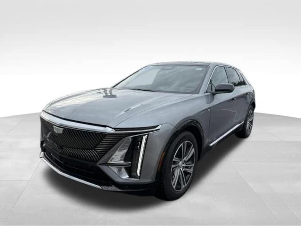 Used 2024 CADILLAC LYRIQ Luxury 2 SUV