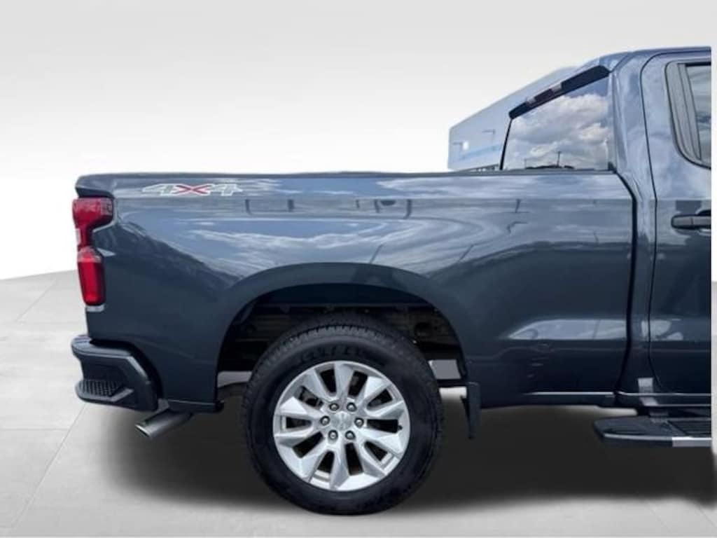Used 2021 Chevrolet Silverado 1500 Custom Truck Double Cab