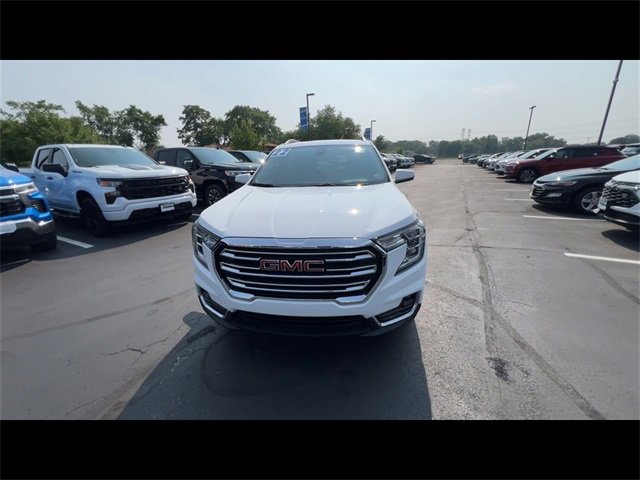 2022 Gmc Terrain SLT photo 3