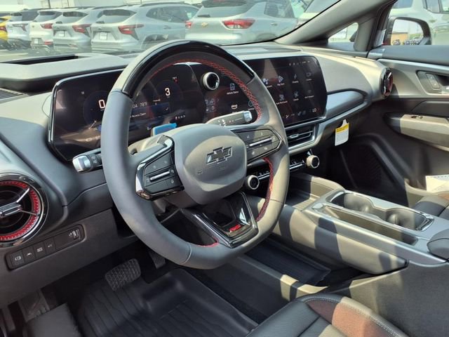 2025 Chevrolet Equinox EV RS - Photo 17