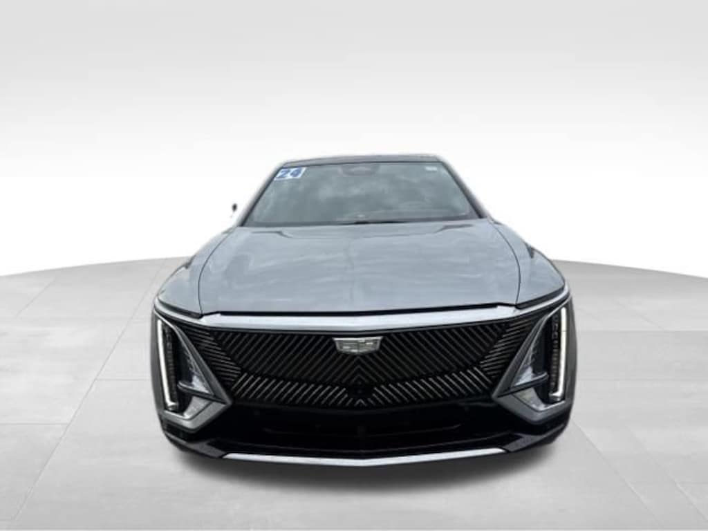 Used 2024 CADILLAC LYRIQ Luxury 2 SUV