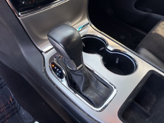 2020 Jeep Grand Cherokee Altitude - Photo 24