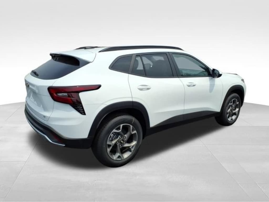 New 2026 Chevrolet Trax LT SUV