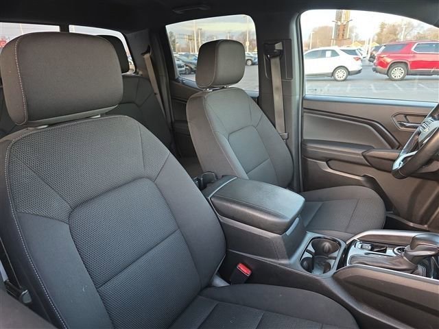 2023 Chevrolet Colorado LT - Photo 28