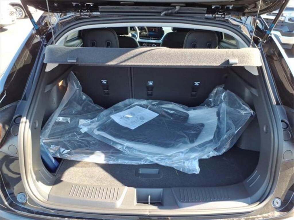 New 2026 Chevrolet Trax LT SUV