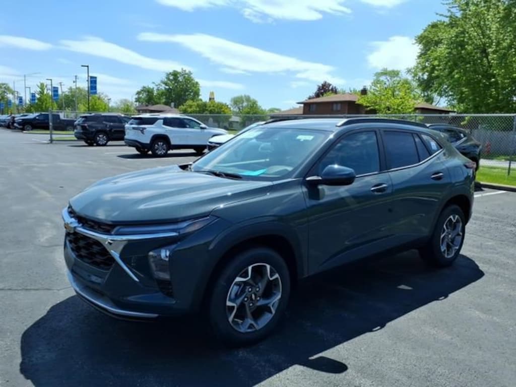 New 2026 Chevrolet Trax LT SUV