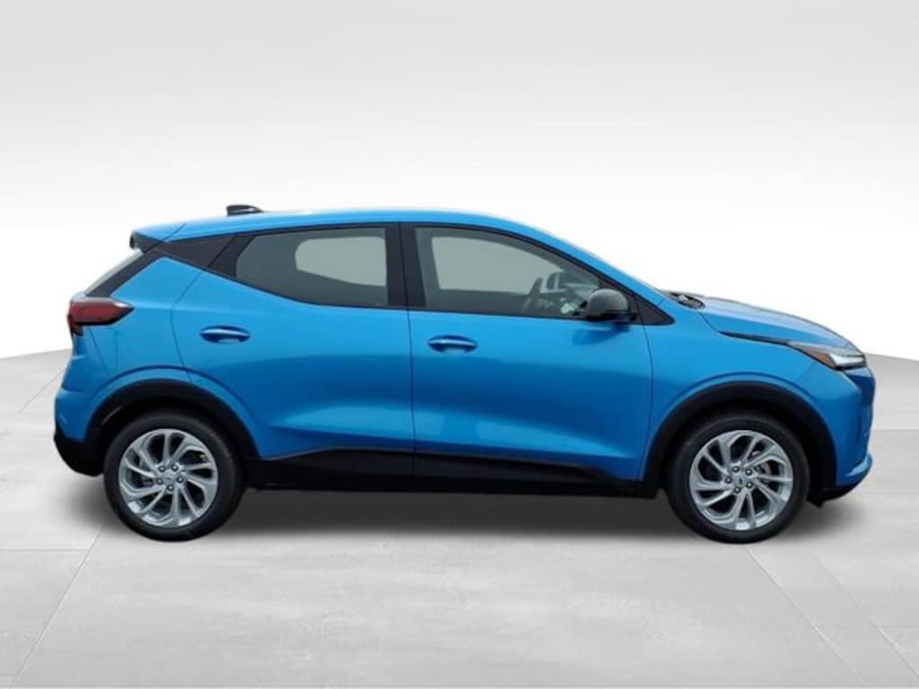 New 2027 Chevrolet Bolt LT SUV