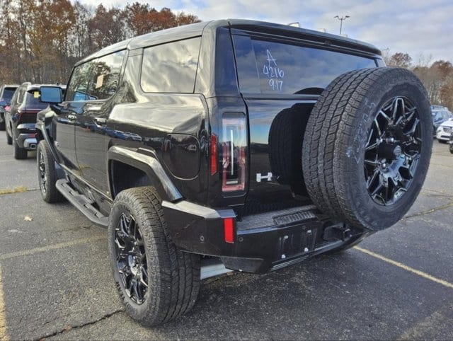 Used 2025 GMC HUMMER EV 2X with VIN 1GKT0NDEXSU114216 for sale in Lansing, IL