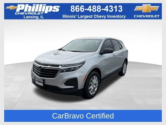 2022 Chevrolet Equinox LS's photo