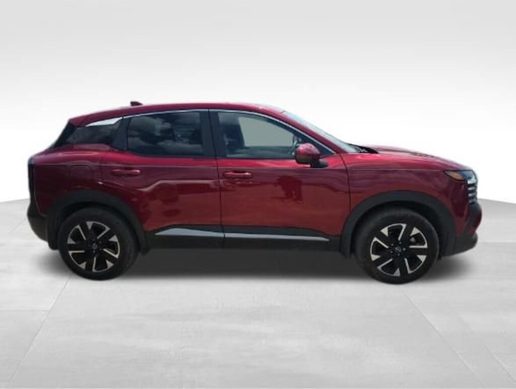 Used 2025 Nissan Kicks SV Intelligent AWD SUV