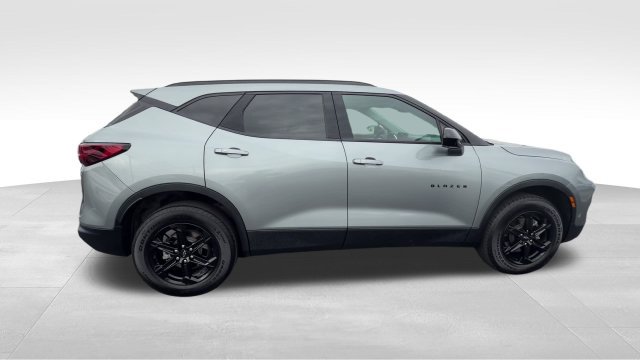2024 Chevrolet Blazer 2LT - Photo 8