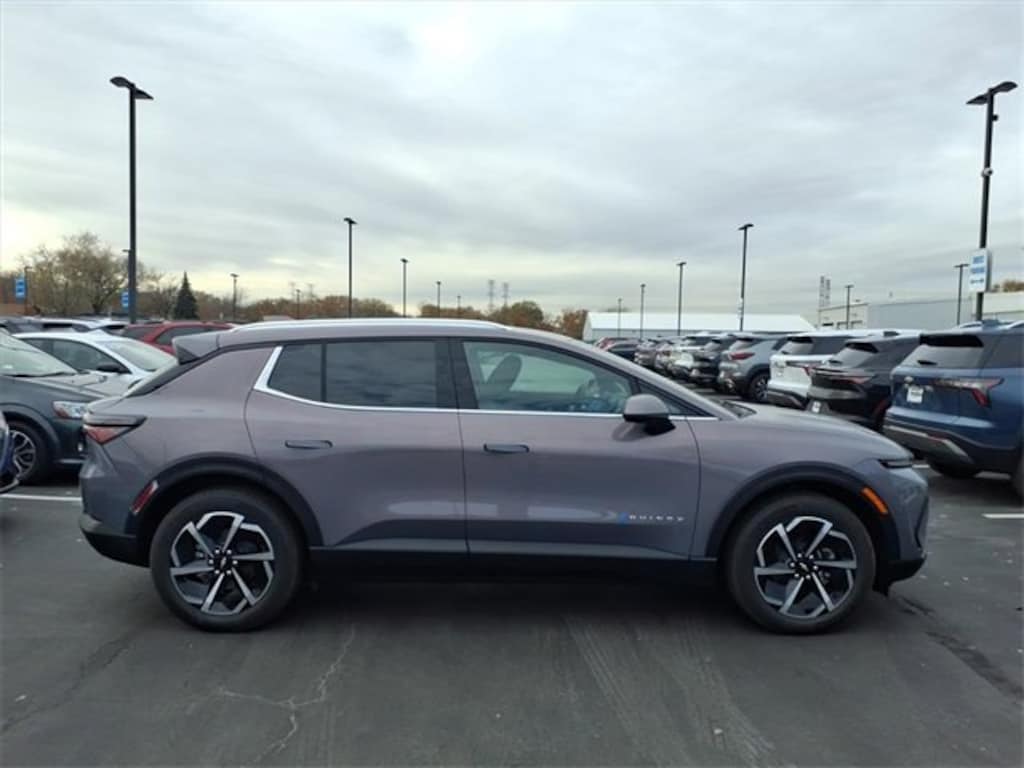 New 2026 Chevrolet Equinox EV LT SUV