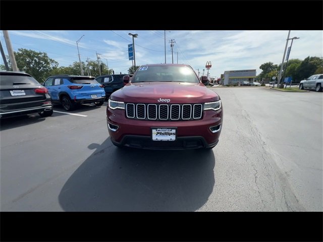 2020 Jeep Grand Cherokee Laredo E photo 3