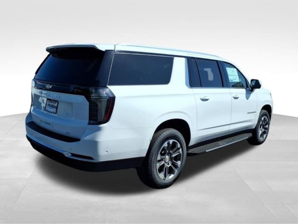 New 2026 Chevrolet Suburban LT SUV