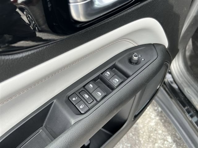 2022 Jeep Compass Limited - Photo 17