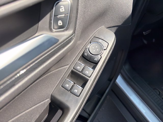 2024 Ford Escape ST-Line - Photo 13