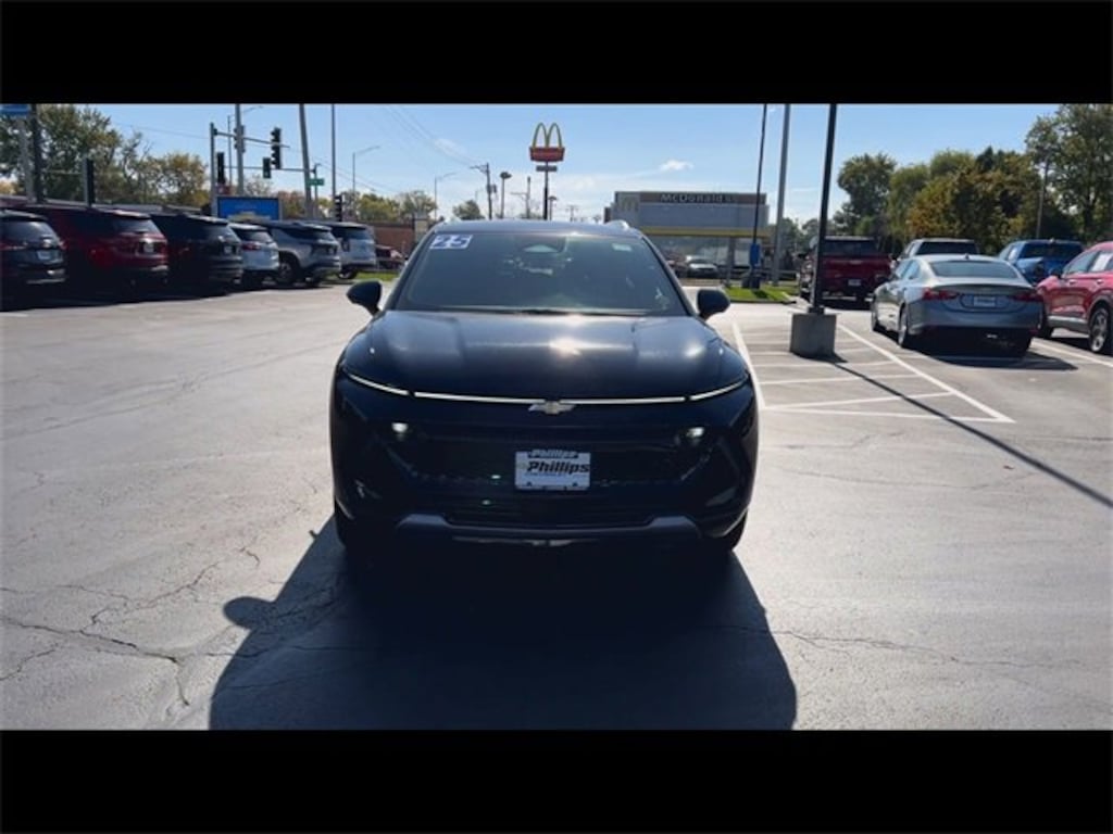 Used 2025 Chevrolet Equinox EV LT SUV