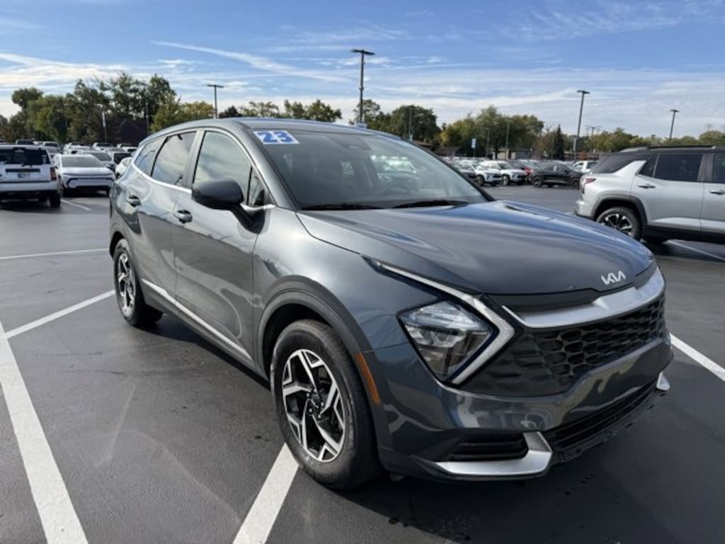 Used 2023 Kia Sportage LX SUV