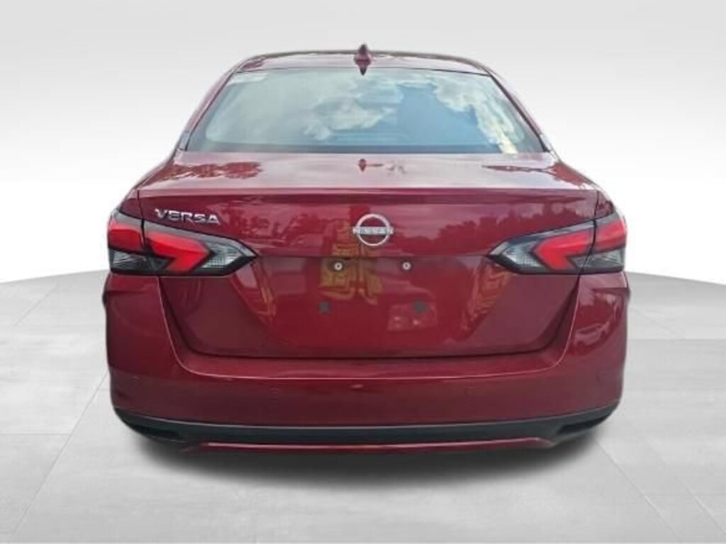Used 2025 Nissan Versa 1.6 SV Sedan