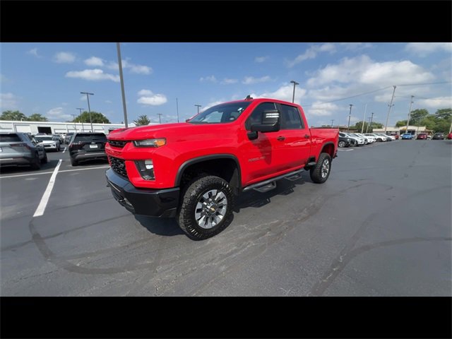 2022 Chevrolet Silverado 2500HD Custom photo 4