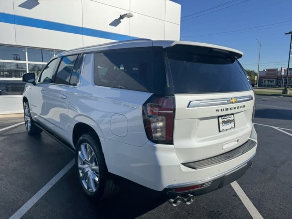 Used 2023 Chevrolet Suburban High Country SUV