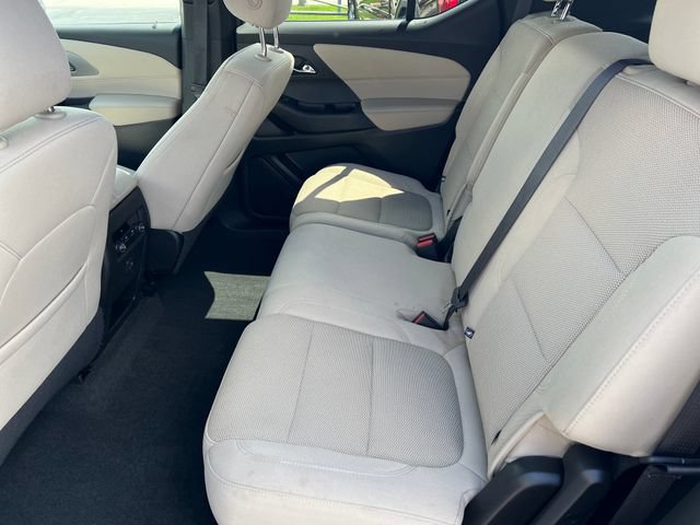2023 Chevrolet Traverse LS - Photo 24