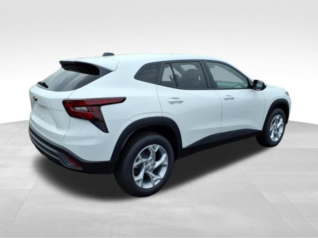 New 2026 Chevrolet Trax LS SUV