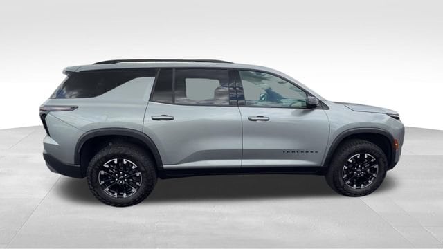 2025 Chevrolet Traverse Z71 - Photo 8