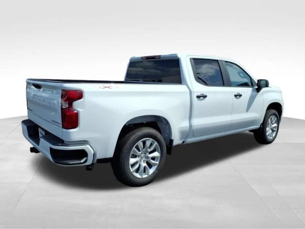 New 2026 Chevrolet Silverado 1500 Custom Truck