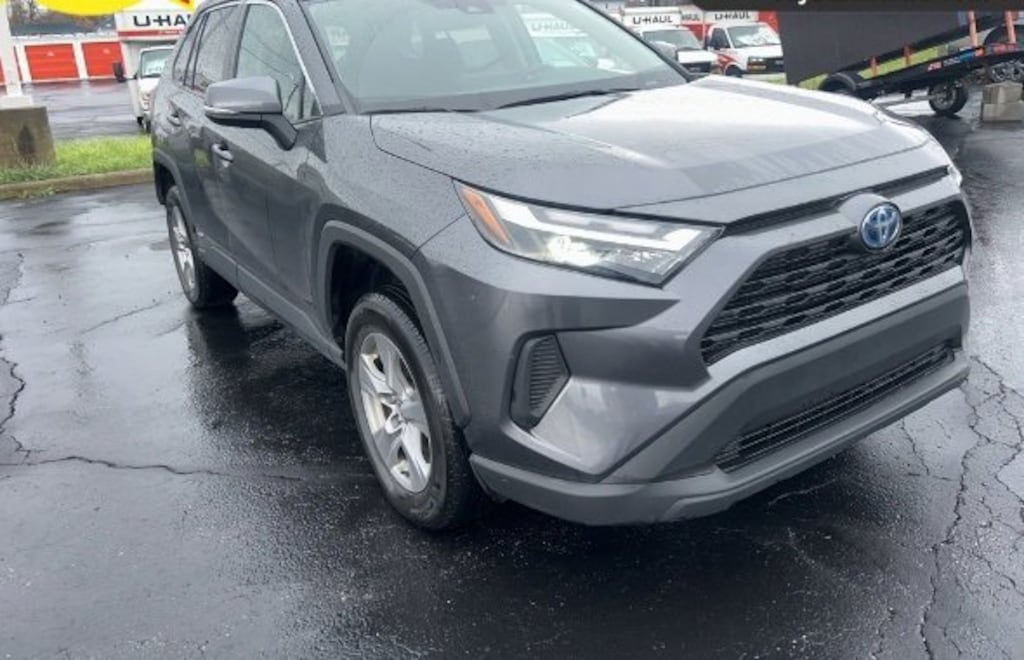 Used 2022 Toyota RAV4 Hybrid XLE SUV