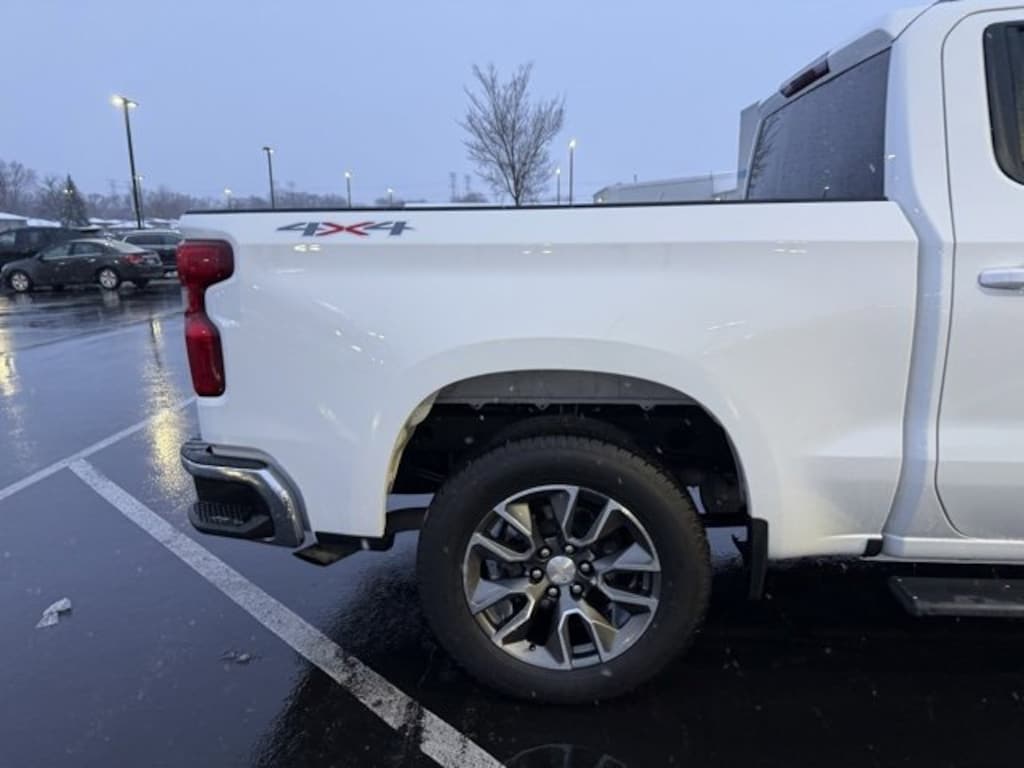 Used 2024 Chevrolet Silverado 1500 LT (2FL) Truck