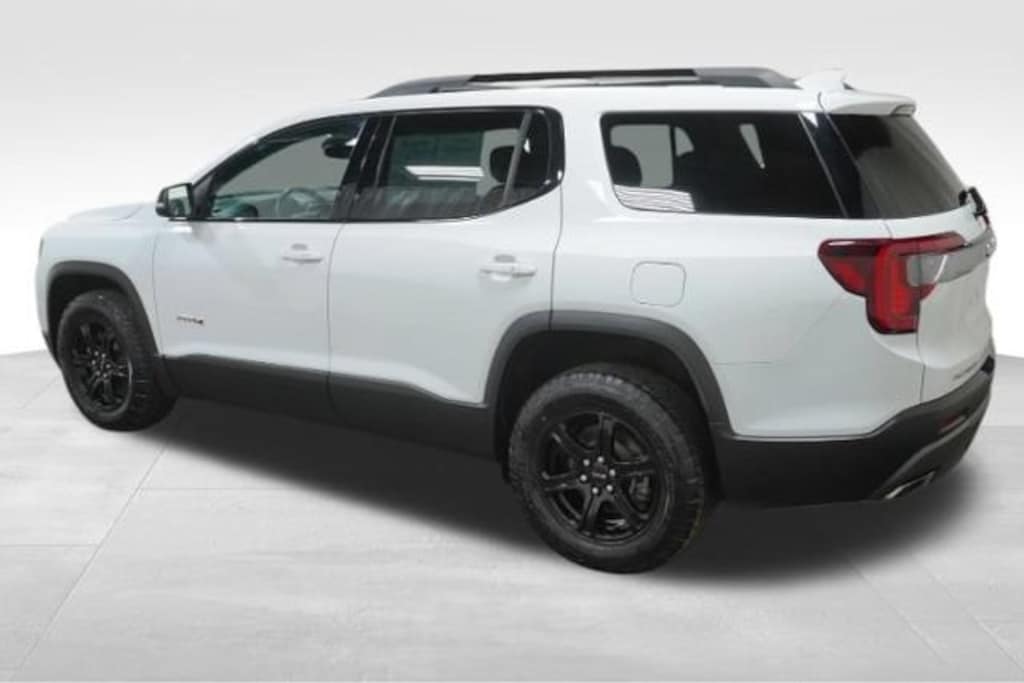Used 2023 GMC Acadia AT4 SUV