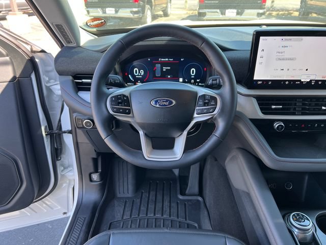 2026 Ford Explorer Active - Photo 15
