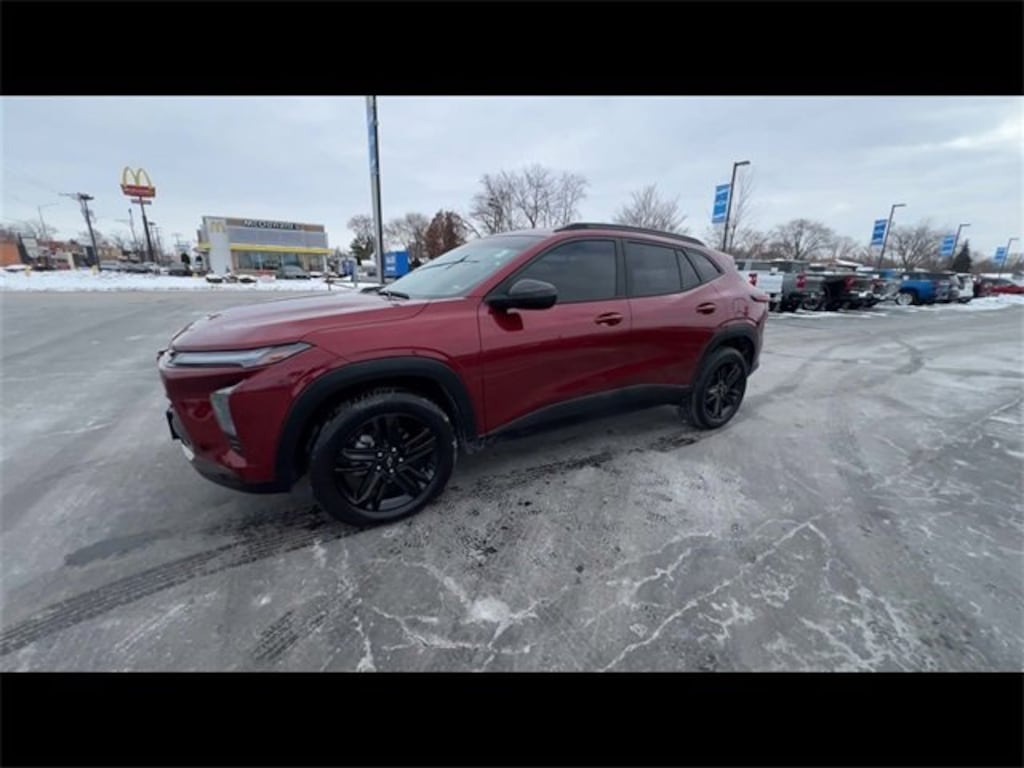 Used 2024 Chevrolet Trax Activ SUV