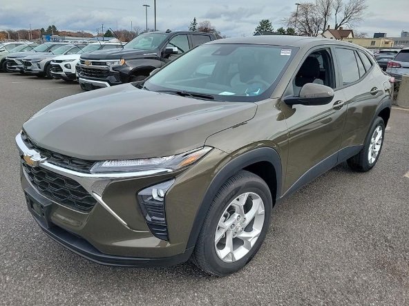 2024 Chevrolet Trax LS's photo