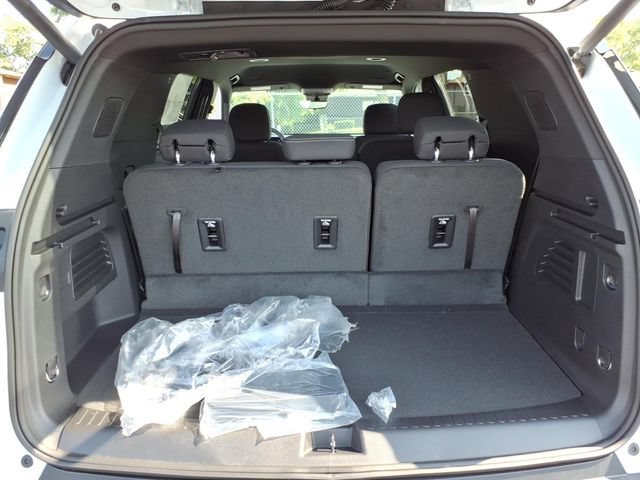 2026 Chevrolet Traverse LT - Photo 11