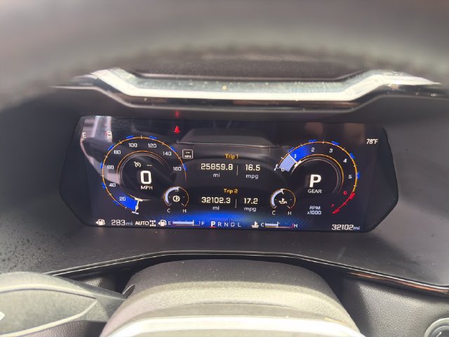 2024 Chevrolet Colorado LT - Photo 15