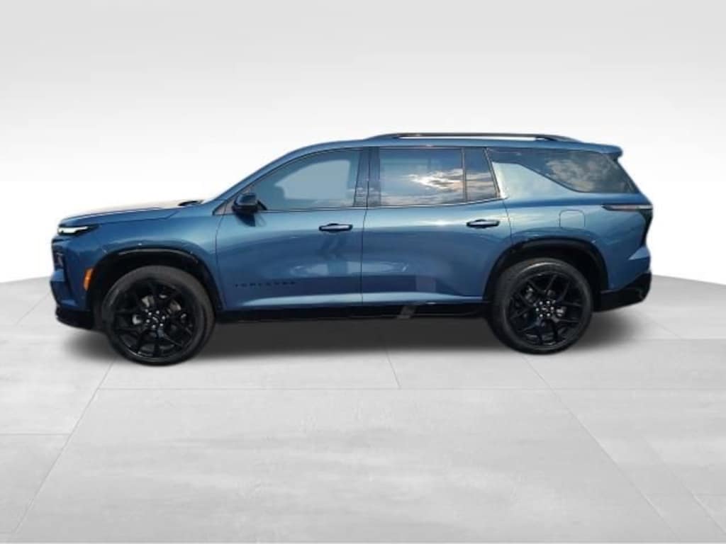 Used 2024 Chevrolet Traverse RS SUV