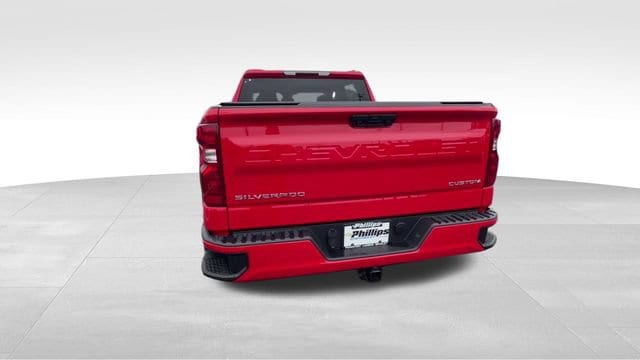 2023 Chevrolet Silverado 1500 Custom - Photo 5