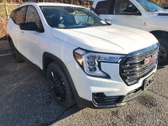 2023 GMC Terrain SLT's photo