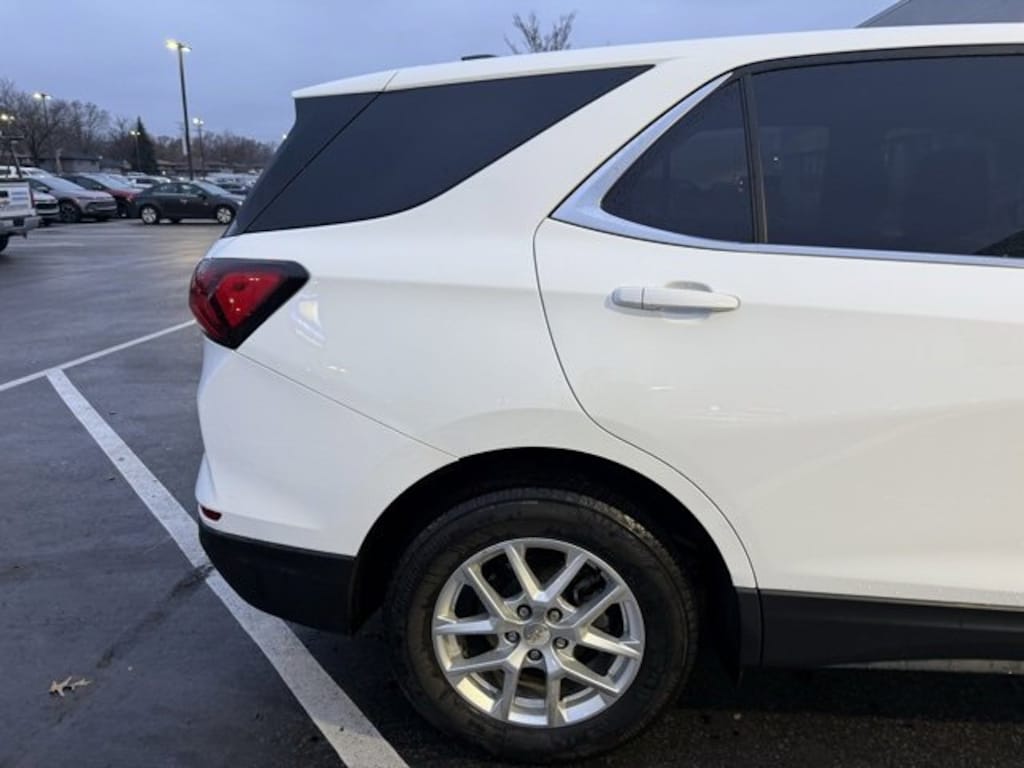 Used 2023 Chevrolet Equinox LT SUV
