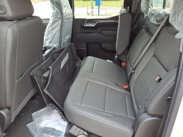2026 Chevrolet Silverado 1500 RST - Photo 9