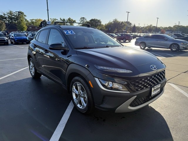 2022 Hyundai Kona SEL photo 3