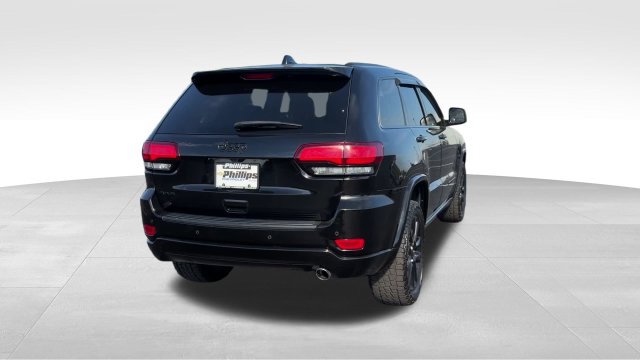 2020 Jeep Grand Cherokee Altitude - Photo 7