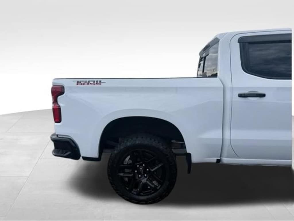Used 2024 Chevrolet Silverado 1500 LT Trail Boss Truck Crew Cab