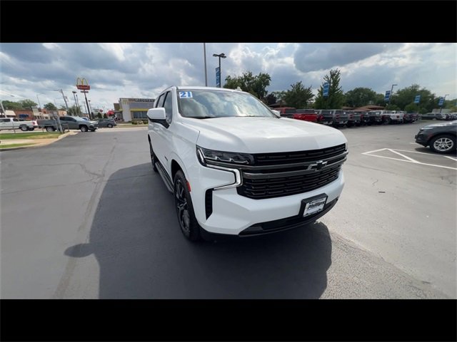 2021 Chevrolet Tahoe RST photo 2