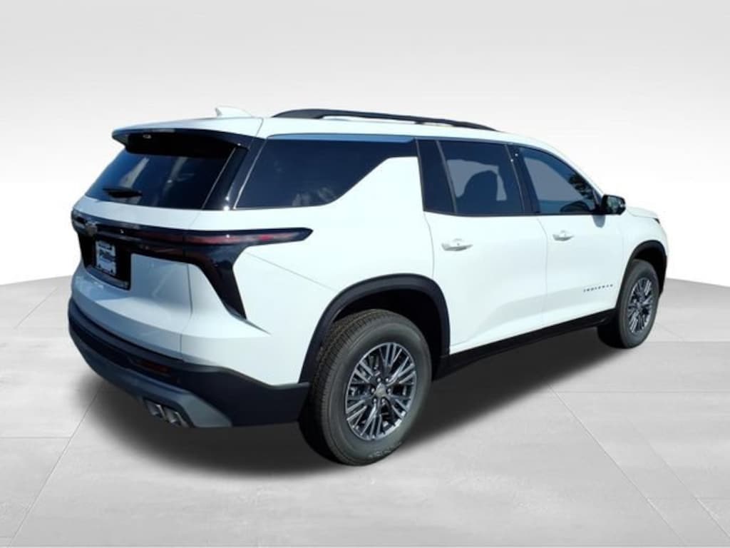 New 2026 Chevrolet Traverse LT SUV