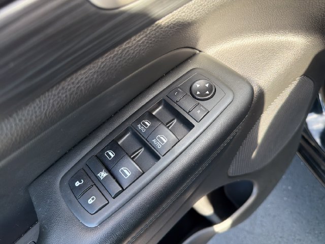 2020 Jeep Grand Cherokee Altitude - Photo 13