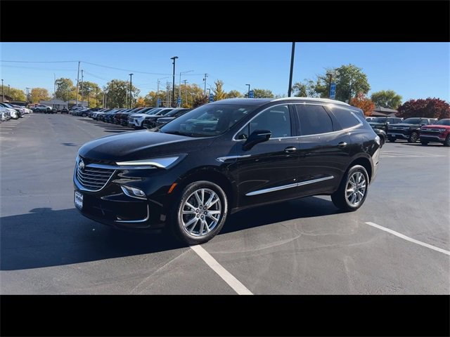 2024 Buick Enclave Essence photo 4